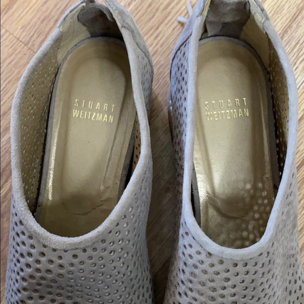 Stuart Weitzman - Picture 3 of 4